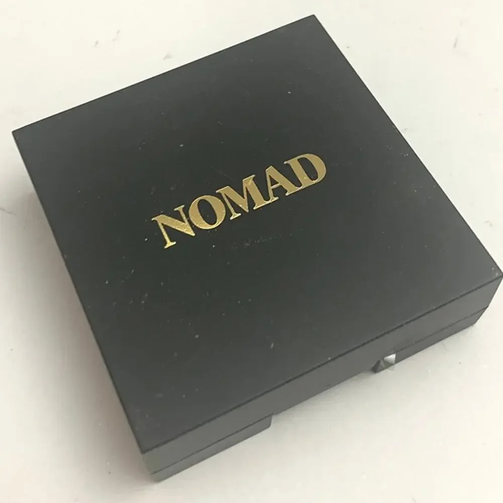 NOMAD Cosmetics Intense Eyeshadow Single – Metallic Violet